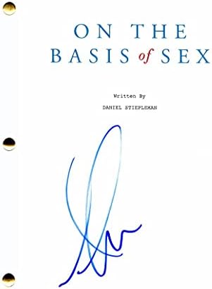Armie Hammer potpisao je autogram na osnovu seksualnog filma scenarija - CO-GLEDING FELICY JONES - društvena mreža, nazovite me po